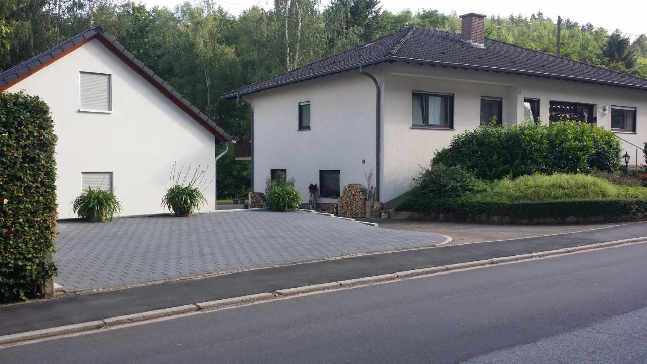 Ferienwohnung Haus Sonnenschein Trassem Екстер'єр фото