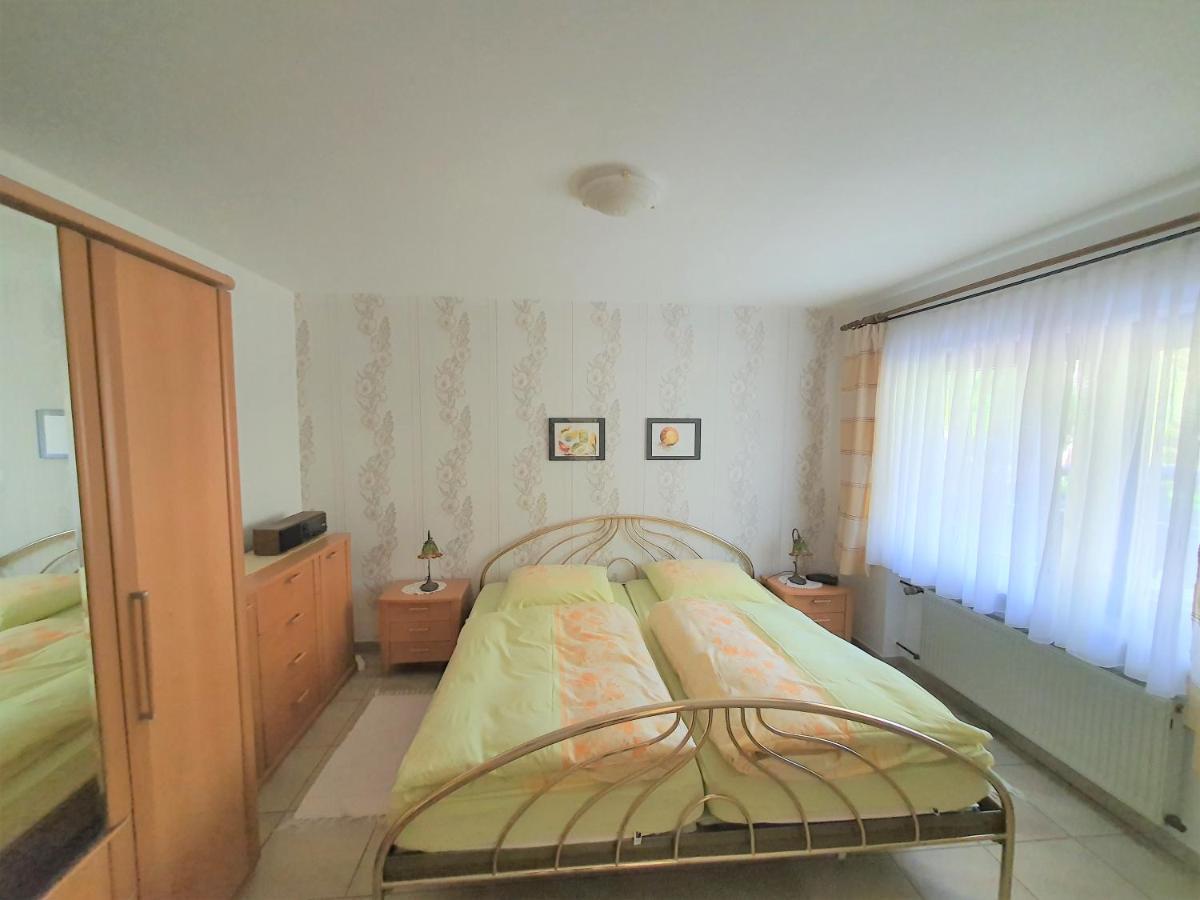 Ferienwohnung Haus Sonnenschein Trassem Екстер'єр фото
